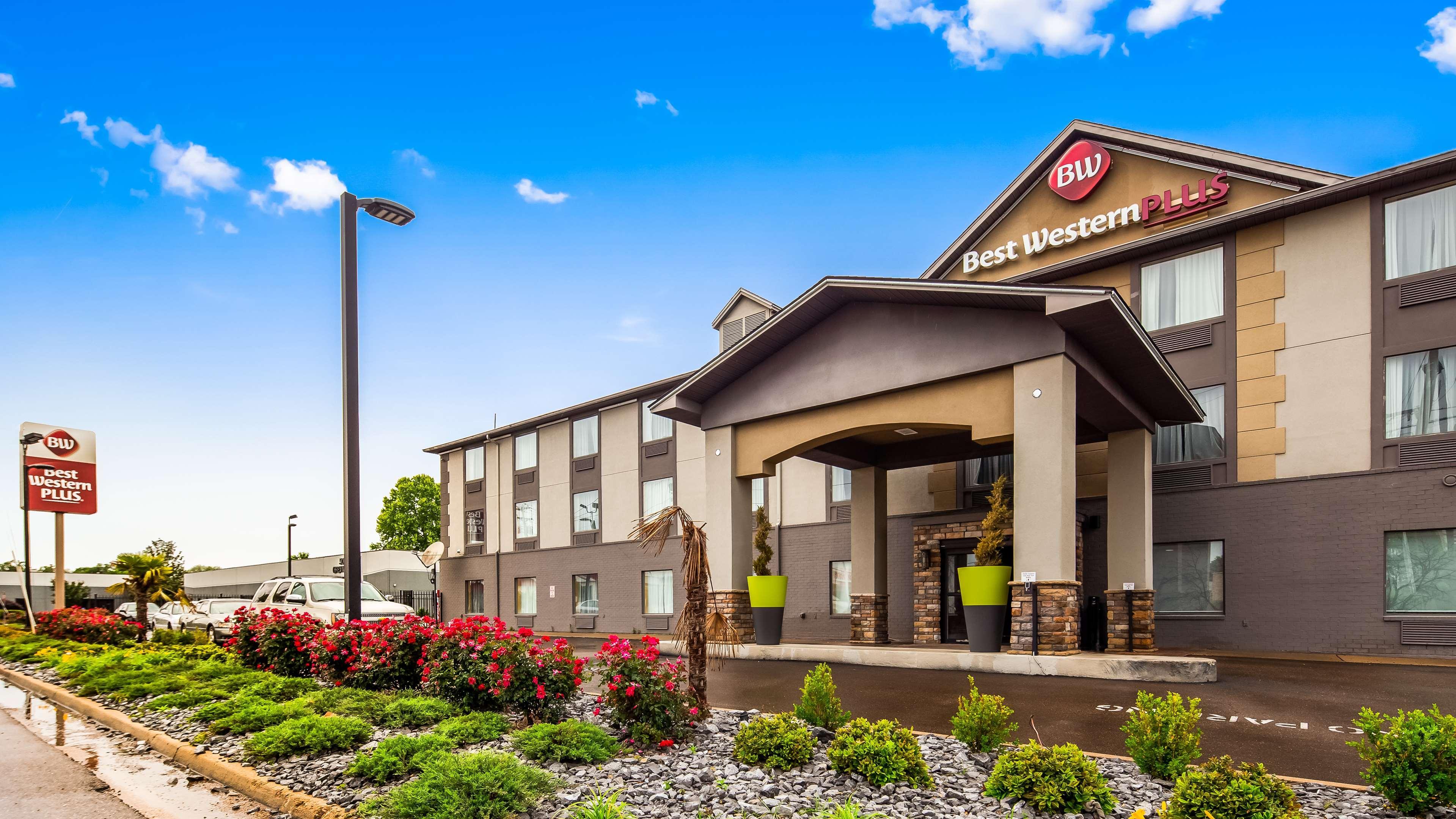 Best Western Plus Jackson Downtown Coliseum Exterior photo