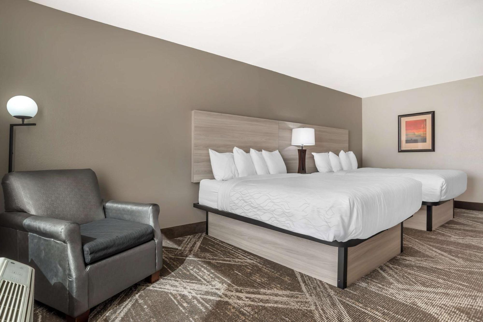 Best Western Plus Jackson Downtown Coliseum Exterior photo